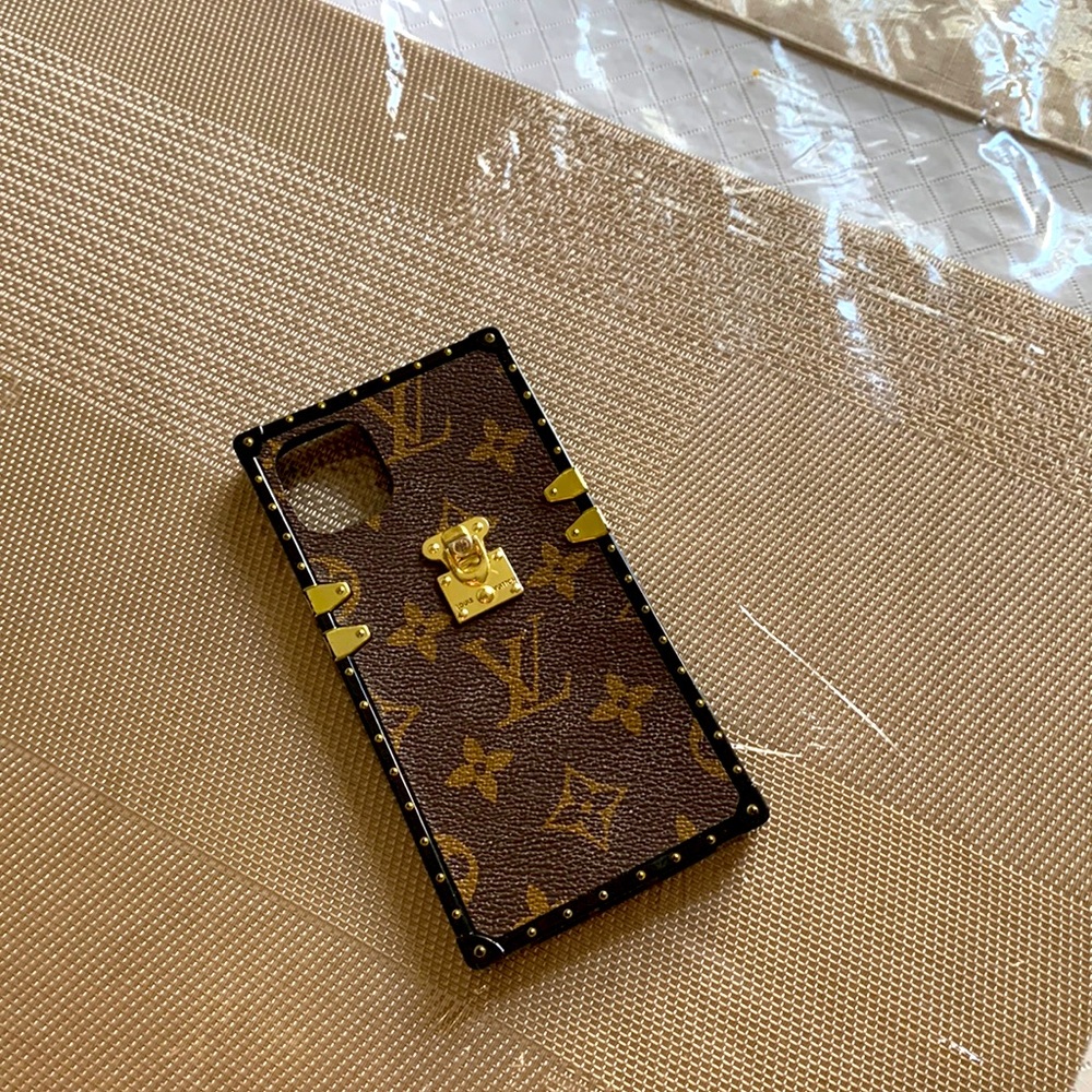 iPhone 11 cases